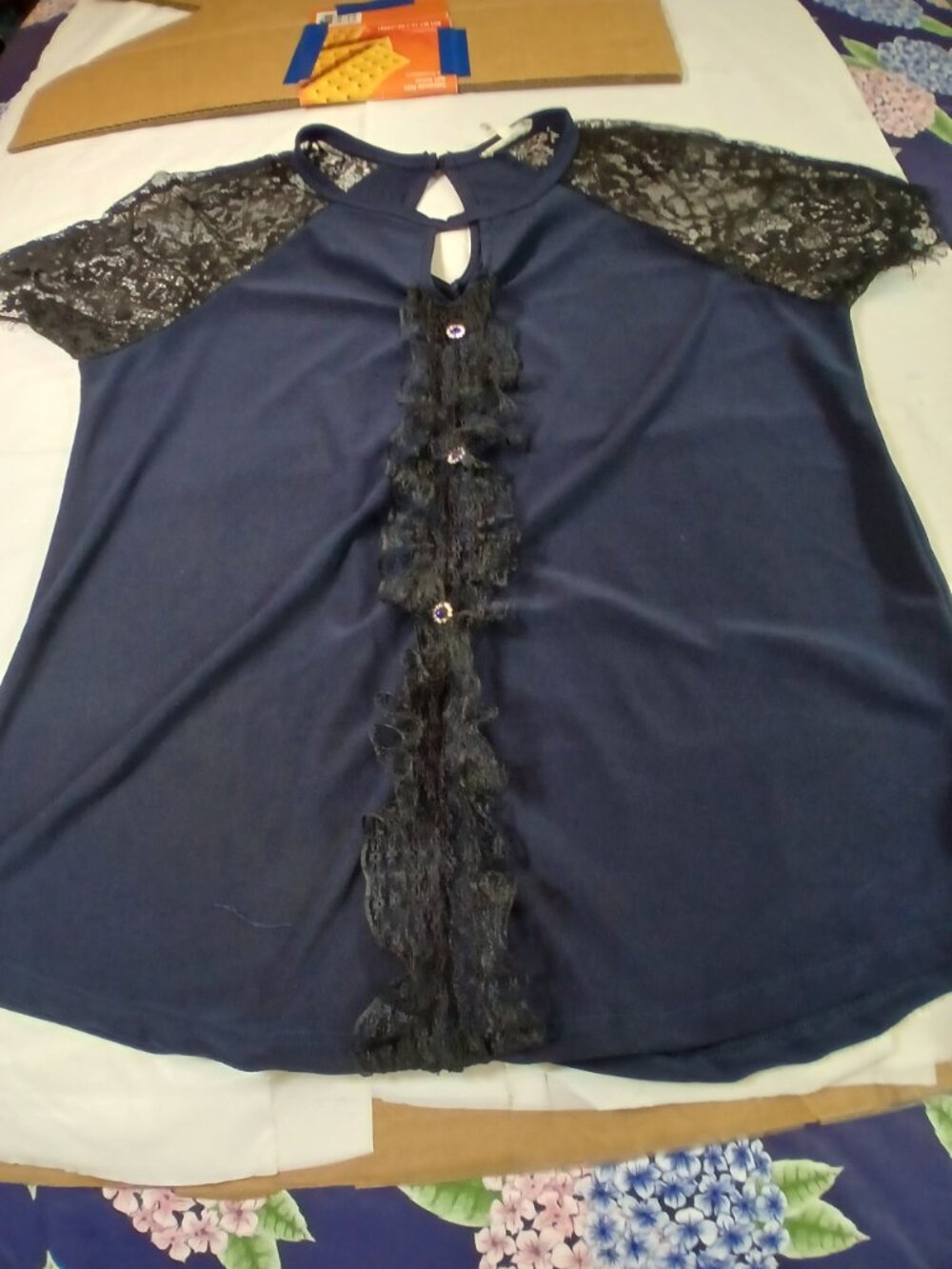 Maurices Blue With Black Lace Blouse Sz 0